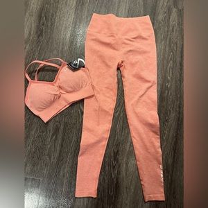 NEW with Tags TLF small (S) Scrunch Butt Leggings and Bra